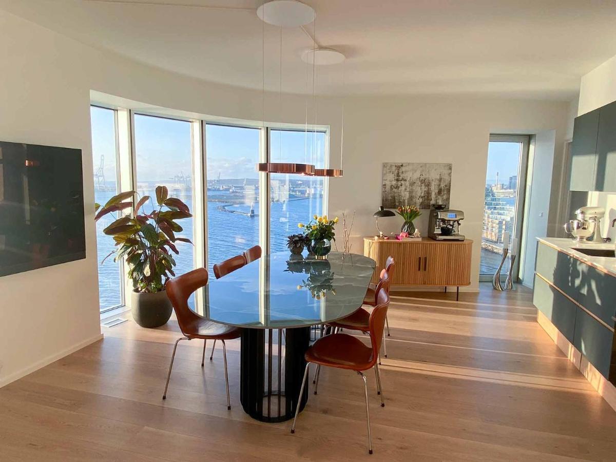 Amazing Sea View Apartment Arhus Bagian luar foto